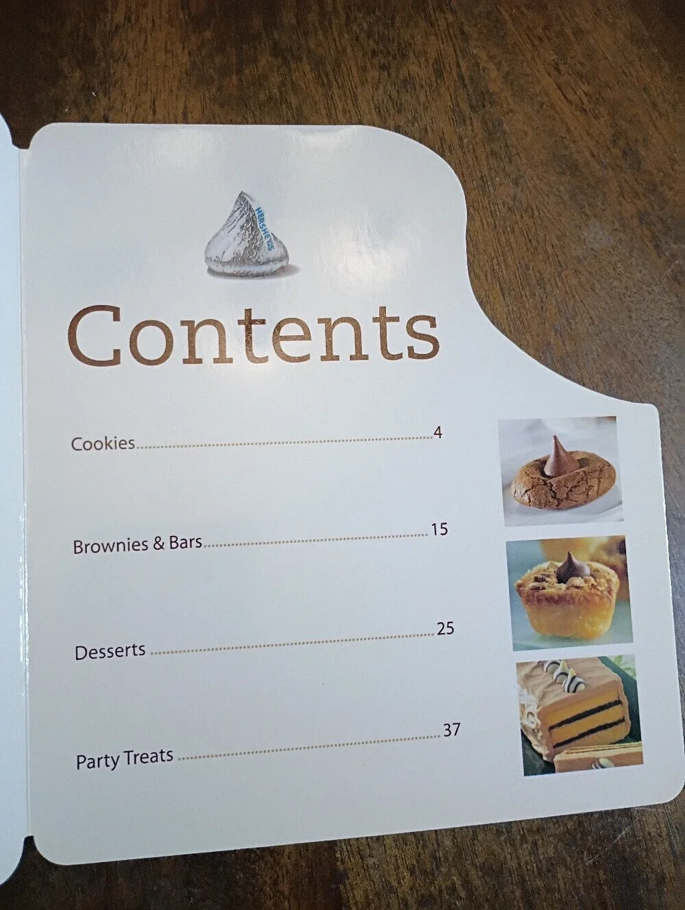 Hershey’s KISSES Brand Recipes Shaped Hardcover Cookbook 2009 Collectible